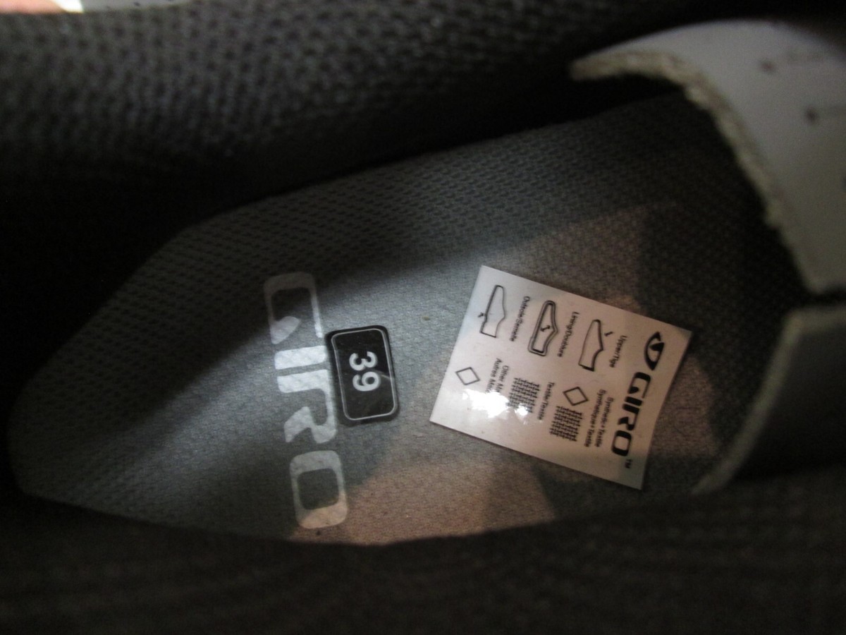 SOULIERS DE VÉLO GIRO MANTA LACE NOIR/SHADOW