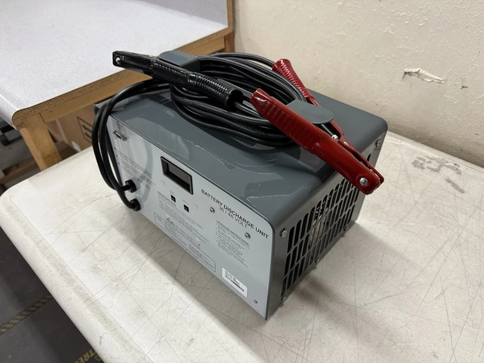 Testador de descarga de bateria para carrinho de golfe elétrico Lester - Lester 36/48 volts - Imagem 3 de 4