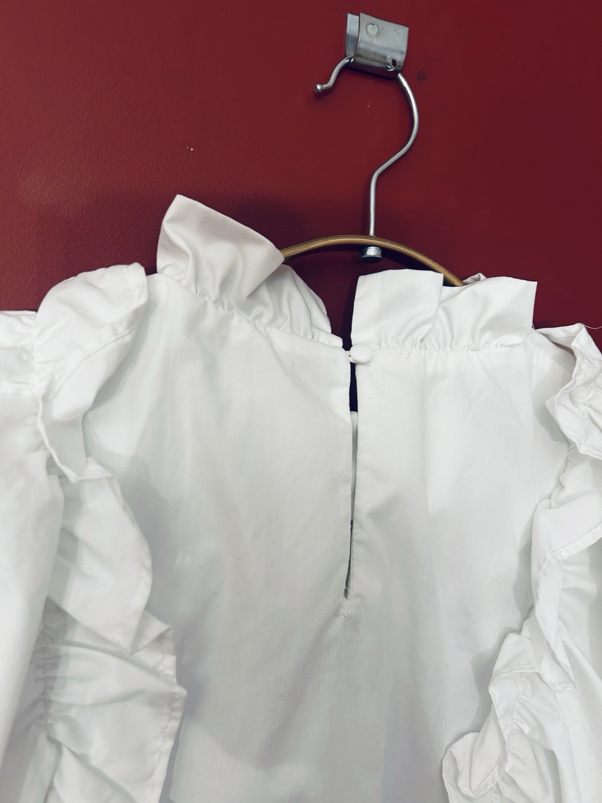 MISGUIDED White Dramatic Extreme Ruffle Frill Sle… - image 7