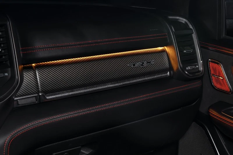 Oracle Lighting 19-22 Ram Interior Ambient RGB Dash Kit - Fits 5th Gen Ram 1500 Foto 3 de 4