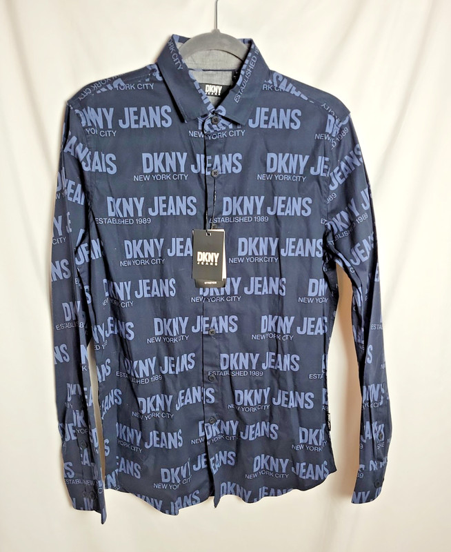 NWT DKNY Men's Blue Long Sleeve Collared Stretch All Over Button Front Shirt M