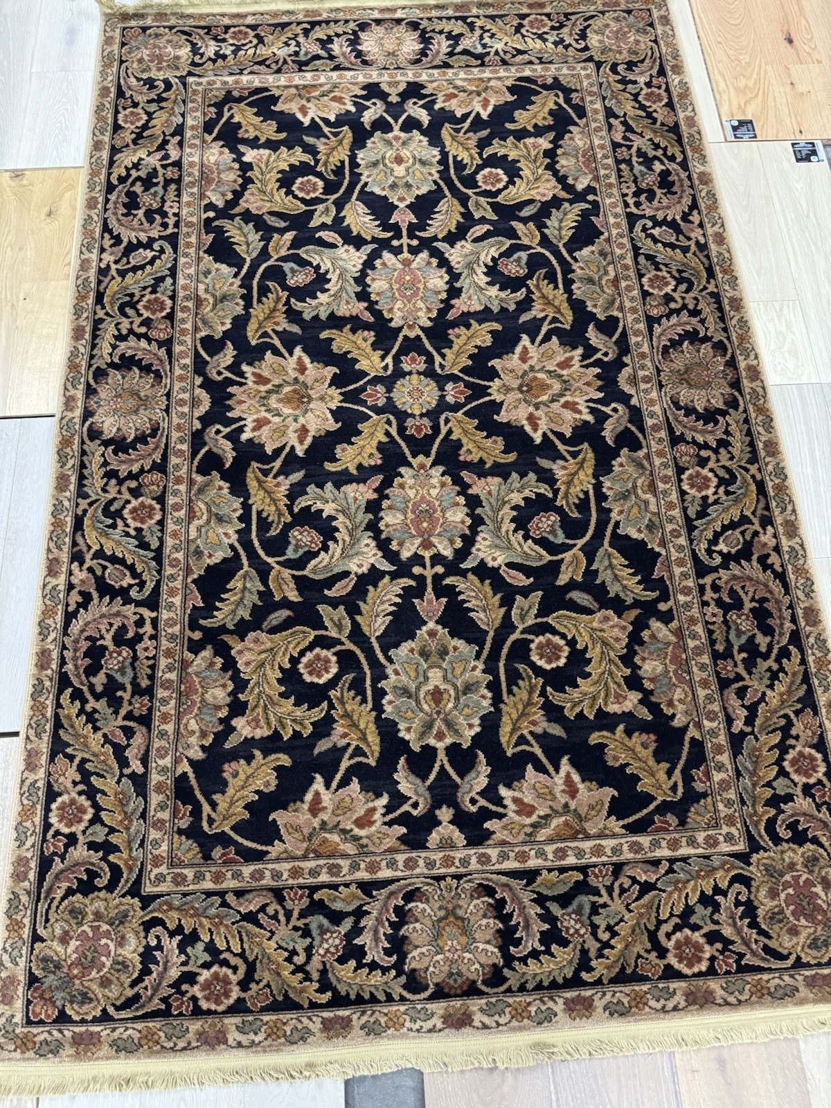Karastan Antique Legends Coll. Agra-Black 2200-201 5'9x9' 100% Wool rug ::NEW::