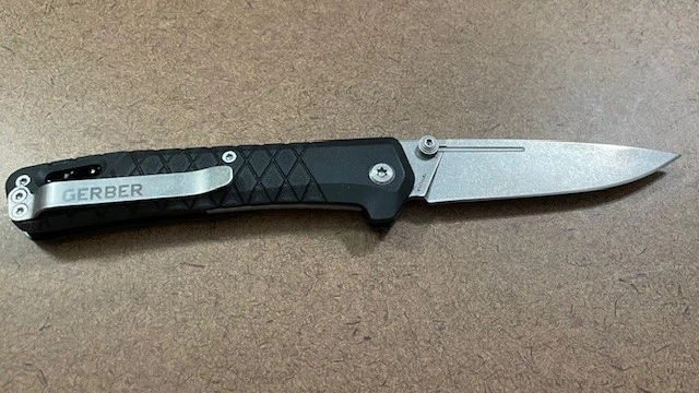 Gerber Zilch 1911121A Folding Pocket Knife Stainless Steel Blade Great Condition - Image 2 of 4