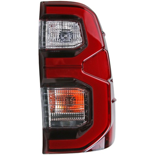 Fanale posteriore destro a led per Toyota Hilux Rogue SR5 2020-ON - Foto 5 di 7