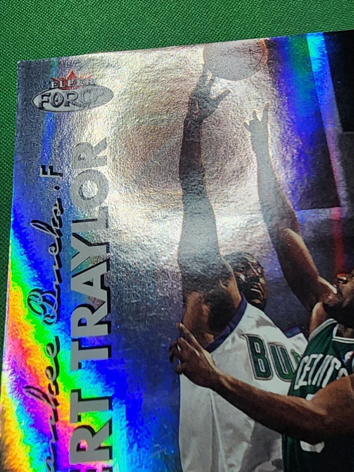 1999-00 Fleer Force Forcefield Robert Traylor #174 - Image 3 of 4