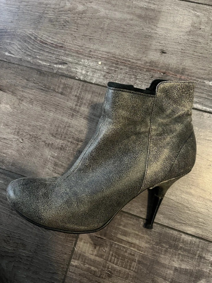 Botas Diesel Mujer Talla 9.5 Foto 3 de 4