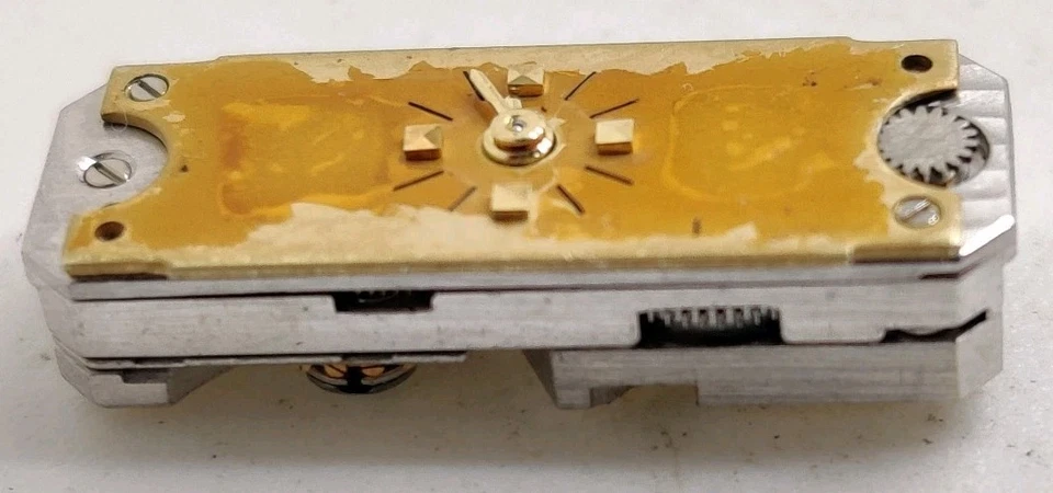 Vacheron Constantin 1005/1 JLC 101 17 jewel watch movement Runs For Repair  - Image 3 of 4