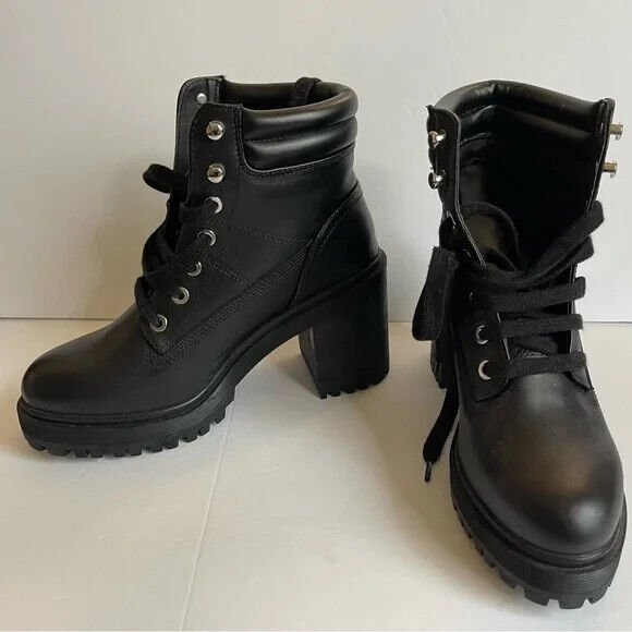 ZARA Black Ankle Grunge Combat boots chunky heels lace up ZARA Black Ankle Grunge Combat boots chunky heels lace up