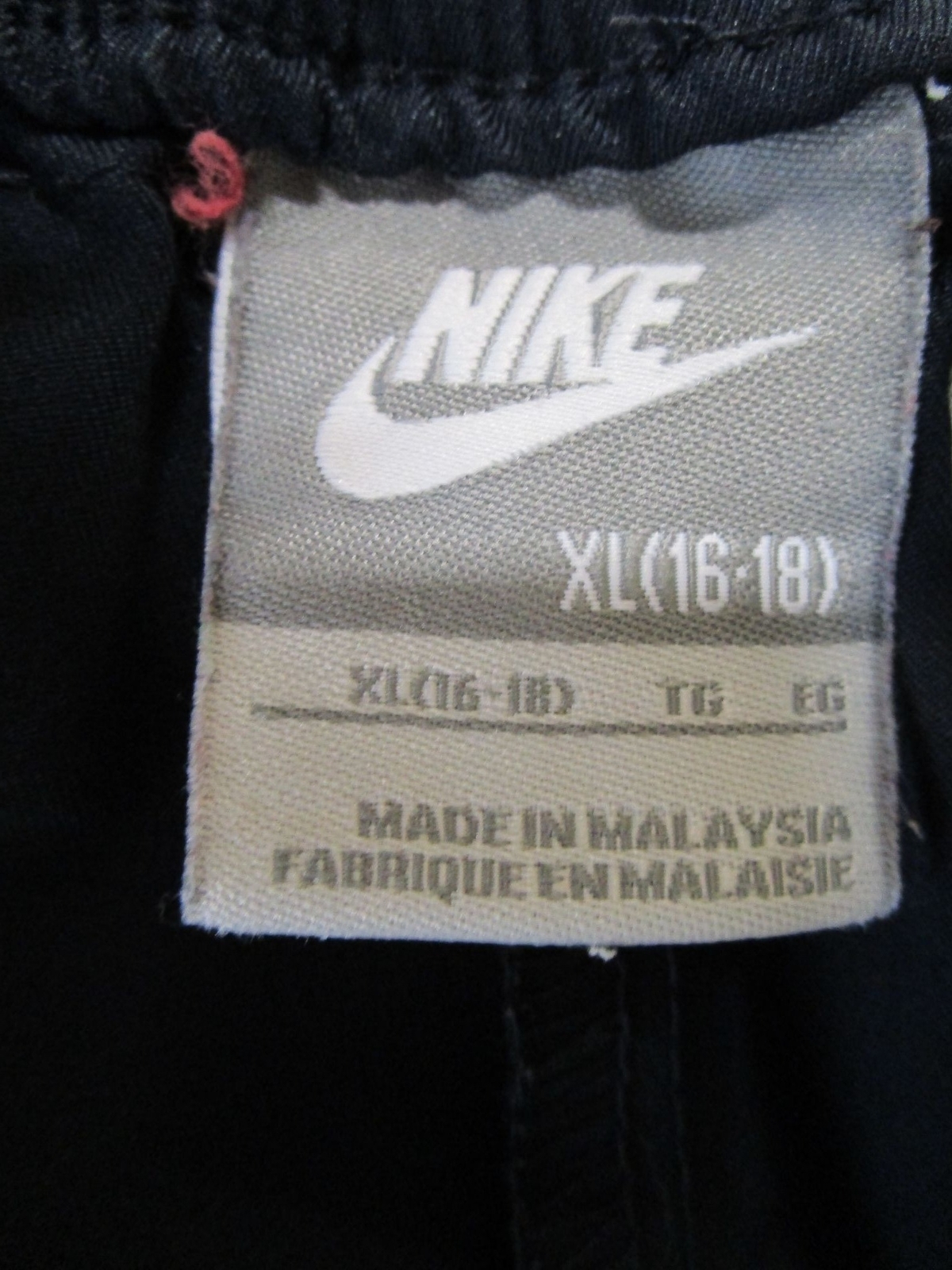 Nike Youth XL (1618) Elastic Waist Activewear Short Navy White eBay