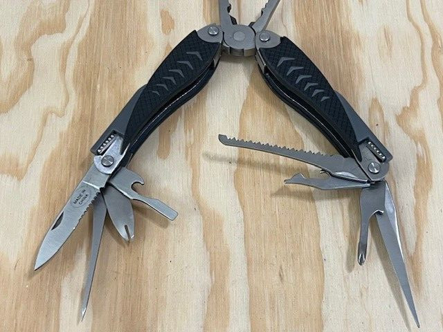 Multi-Tool Stainless Steel 12 TOOLS Hunting Black WITH Sheath — Great