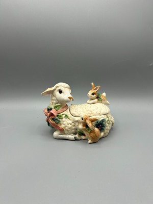 Fitz & Floyd Peaceable Kingdom Lamb with Bunnies Candy Dish Trinket Box