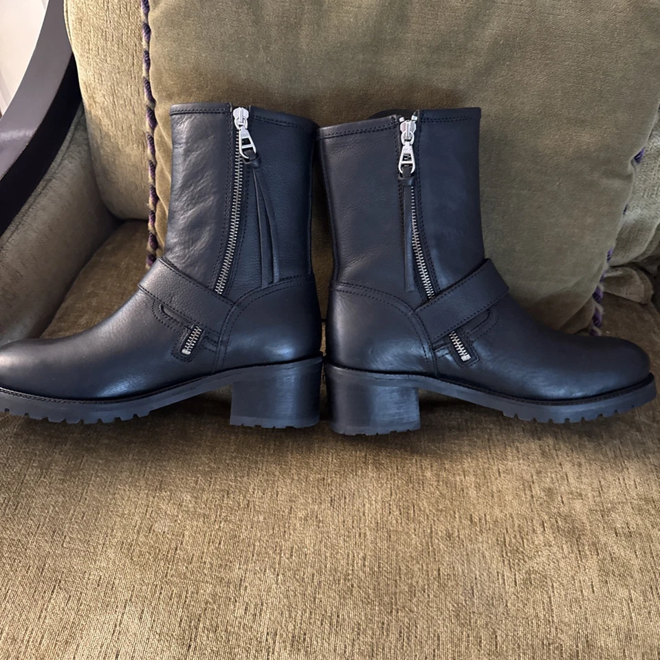 Polo Ralph Lauren Payge Women’s BLK Leather Biker Boot 9B NEW w/Box . Gorgeous! - Image 4 of 4
