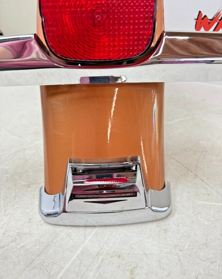 2008 Harley Electra Glide Rear Fender  Brake Light  Turn Signal 105 ANNIVERSARY - Image 2 of 4