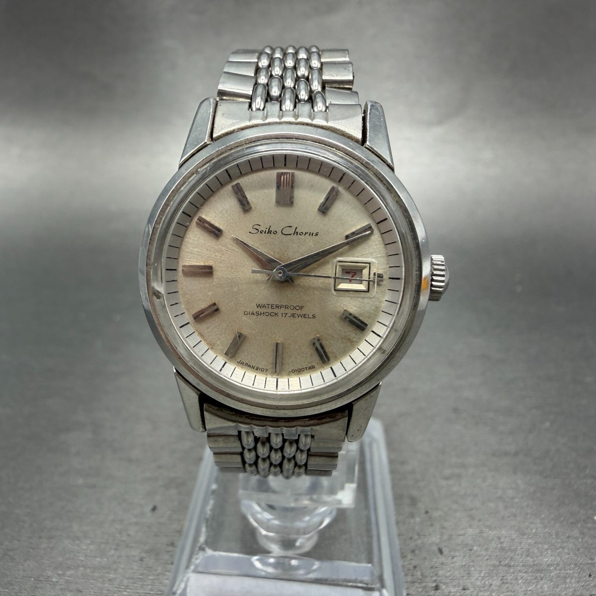 Seiko Chorus Watch Women 27mm Silver Dial Silver Tone Manual 2107