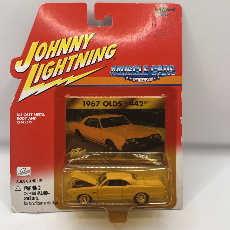 Johnny Lightning Muscle Cars USA 1967 Olds 442 