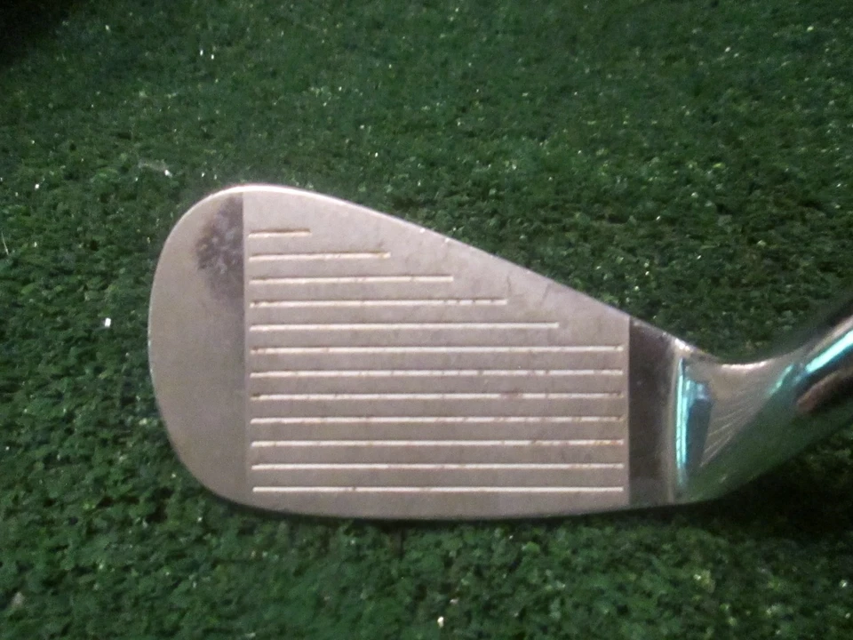 Golf Vintage Hogan Vector Lite Ladies E Wedge All Original w/ Columbia 1898 Grip - Image 2 of 4