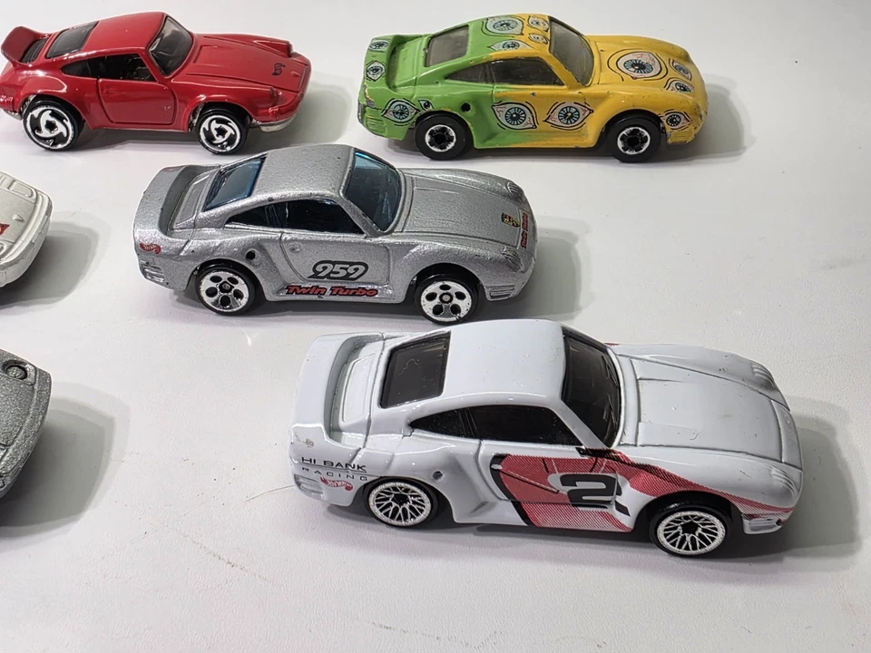 Lote de 9 colecionáveis vintage Porsche Die Cast 1:64 Hot Wheels - Imagem 4 de 4