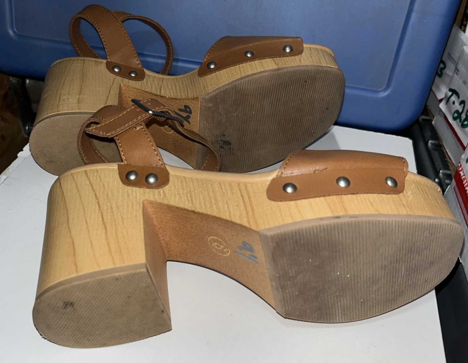 Universal Threads Platform Sandals  Size 6 Shoes … - image 7