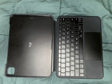 Logitech Combo Touch iPad Pro 11-inch M4  2024 Keyboard Case Midnight Black