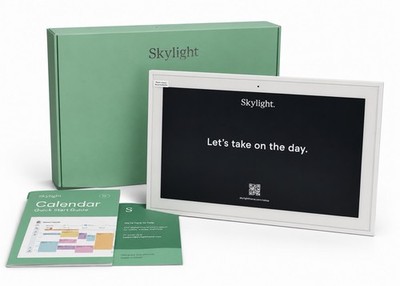Skylight Calendar: 15-inch Wall Planner Digital Calendar & 15 - White