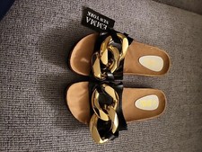 women slippers size 8