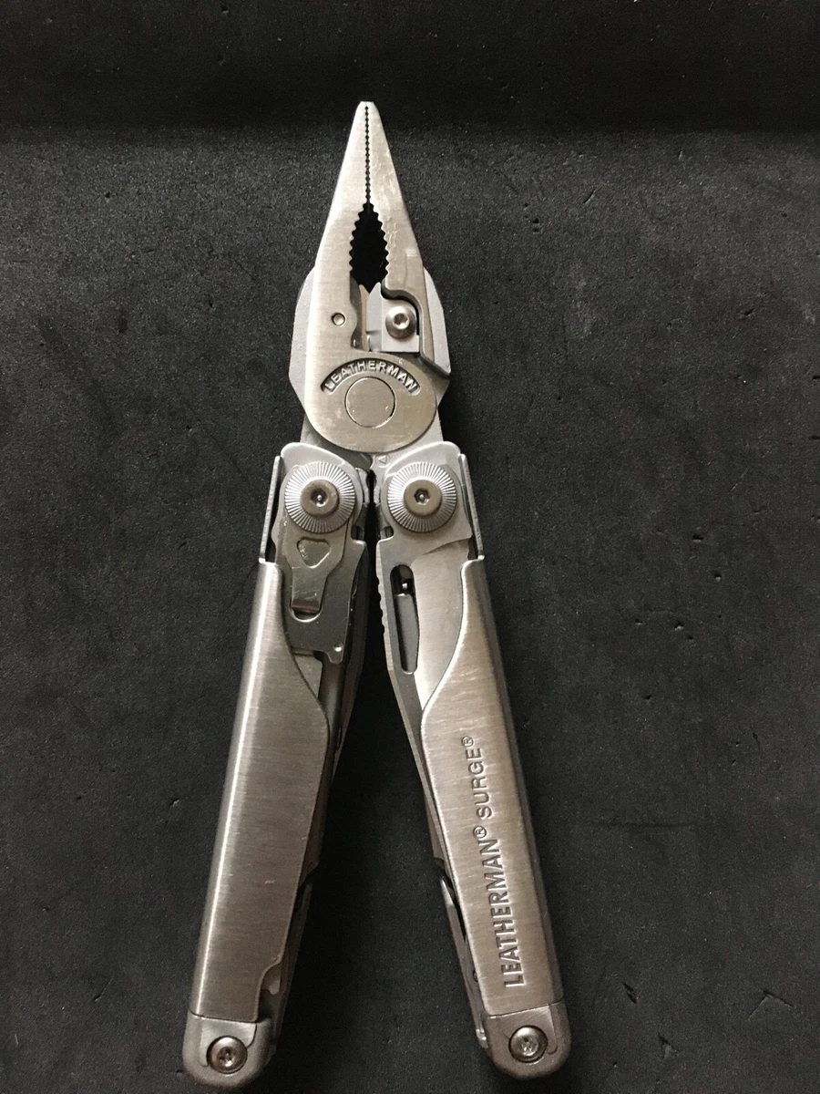 Leatherman Surge Multi-Tool