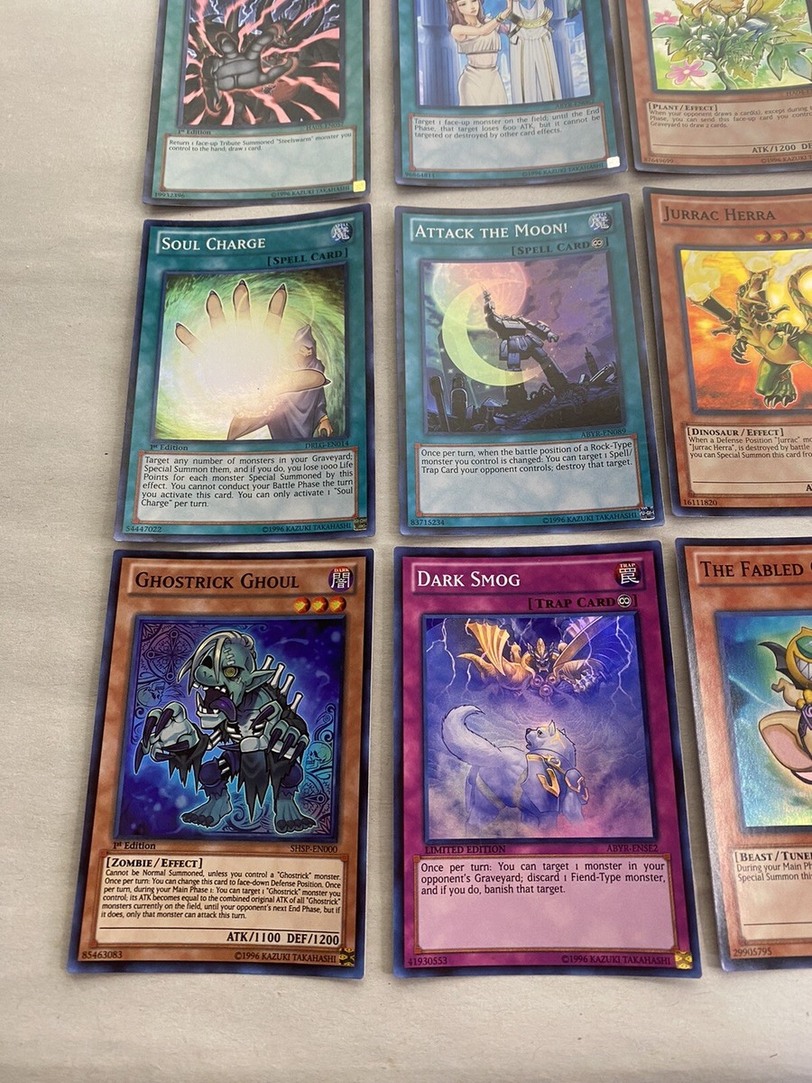 遊戯王1996 1996年版の初期遊戯王カードをいくつか見つけたんだけど。最初の