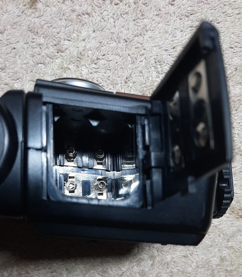 Precision Design DSLR450V High Power Auto Flash with LED Video Light - Image 3 of 3