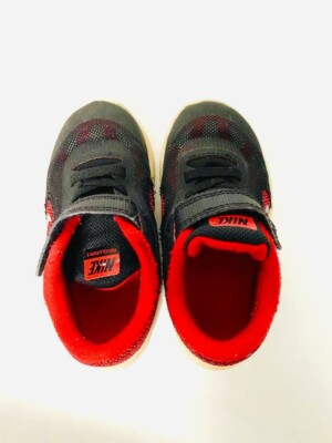 nike revolution 3 boy