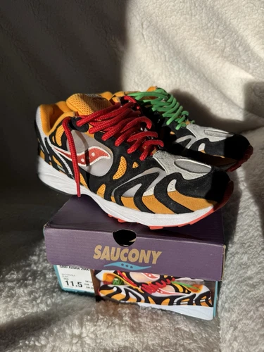 Size 11.5 - Saucony Grid Azura 2000 Gradient Orange