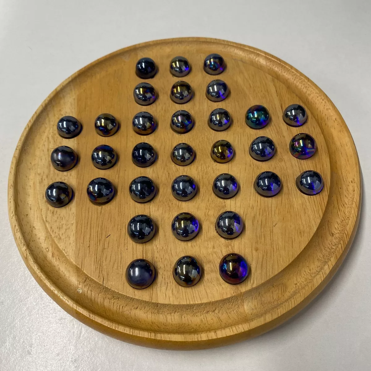 VINTAGE WOOD SOLITAIRE BOARD GAME SET WITH 33 GLASS MARBLES PRE-OWNED