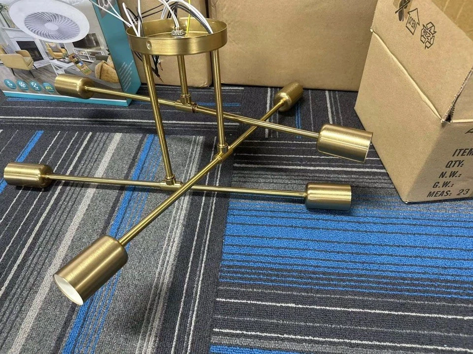 Kronleuchter, Lampe, Licht, Wohnzimmer, privat, modern, Gold  - Bild 4 von 4