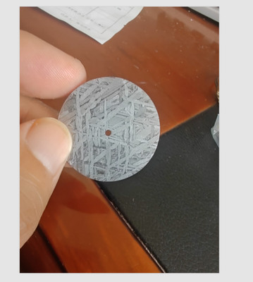 28.5mm Iron meteorite, Muonionalusta meteorite Meteorite watch dial slice TC261