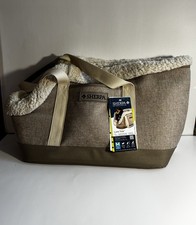 SHERPA LUXE TOTE PET CARRIER PLUSH LINING-MED.NEW/TAGS AND-FREE PET SWEATSHIRT