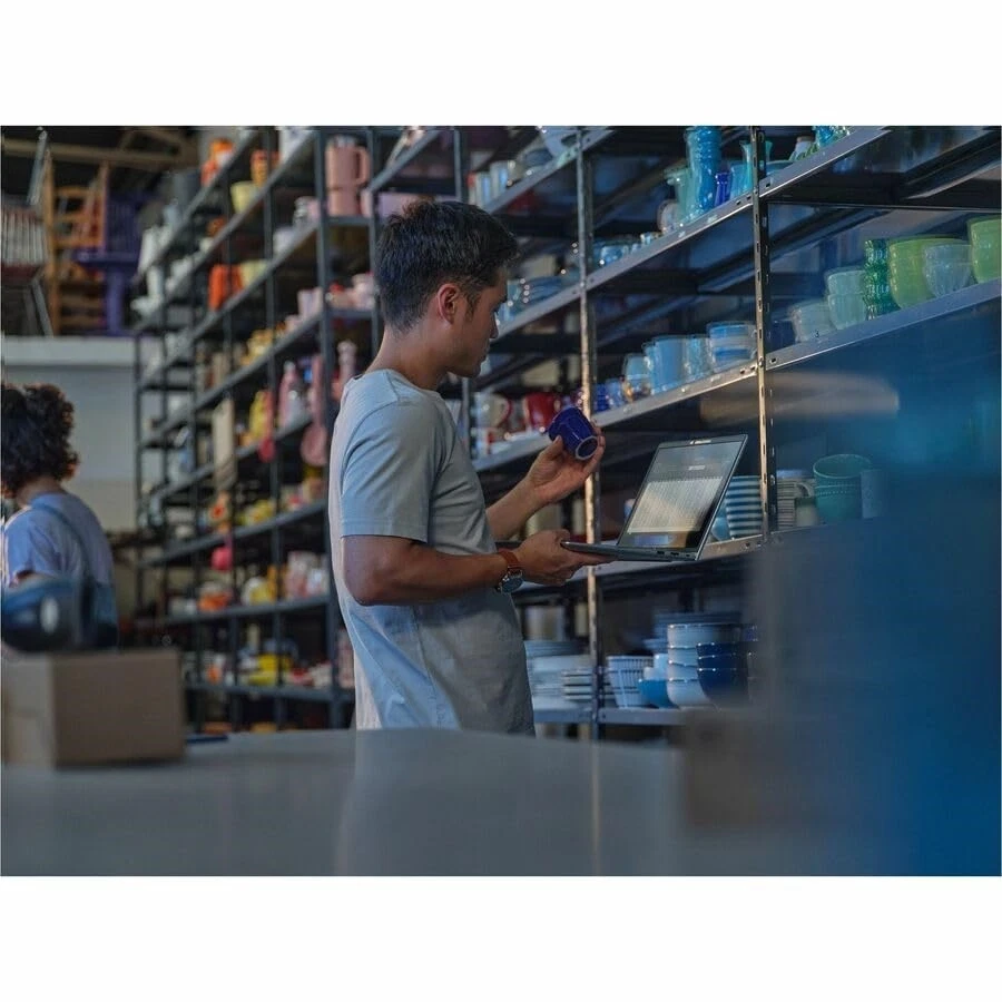 Portátil HP ProBook 4 G1i 14" U7 255U 32GB 512GB SSD W11P BA7S0UTABA Foto 4 de 4