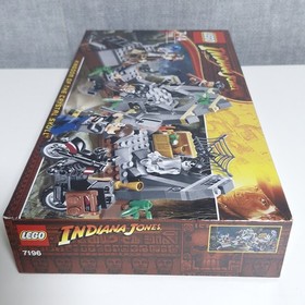 LEGO Indiana Jones - Chauchilla Cemetery Battle - 7196 - New Sealed