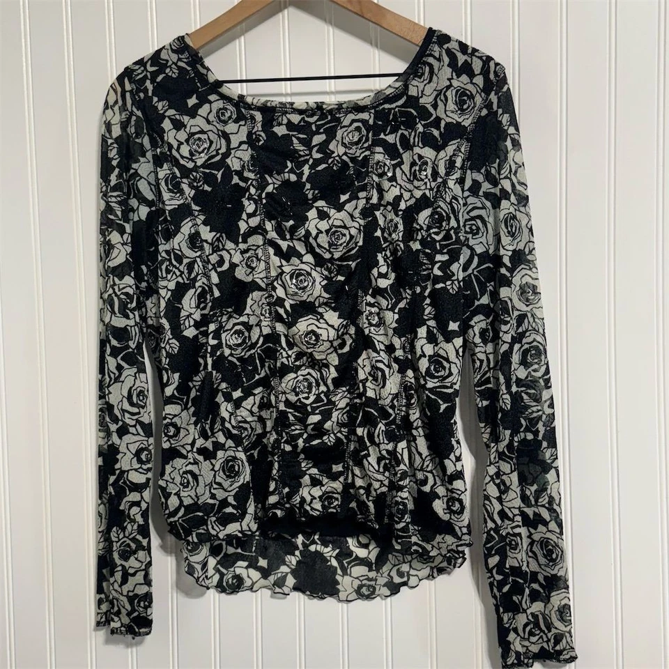Top de malla blanco negro tocador estampado floral rosa manga larga transparente borde lechuga L Foto 2 de 4