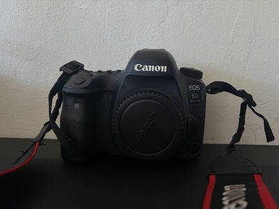 Canon EOS 6D Mark II Full Frame DSLR Camera + 3 Batteries + 2 Canon Chargers