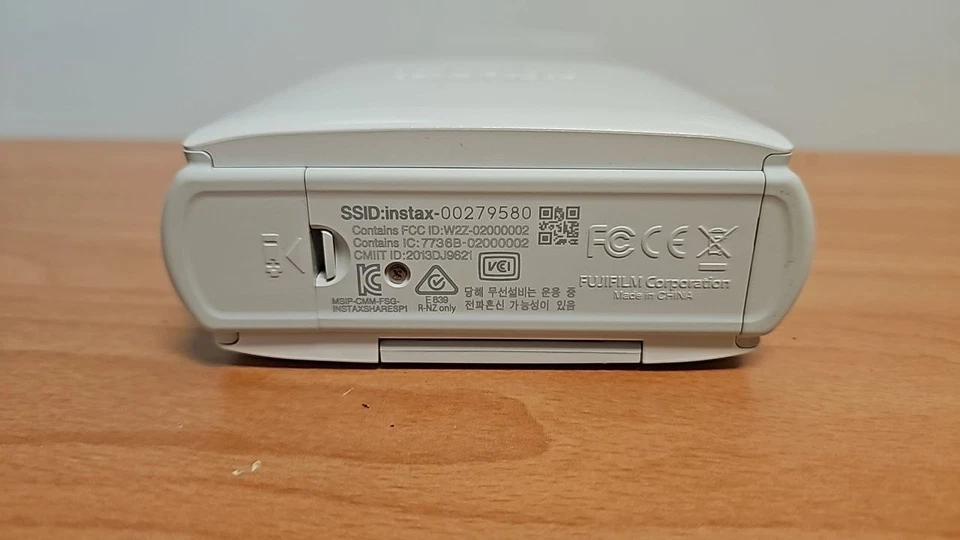 Fujifilm Instax Share SP-1 Mobile LED Printer - Image 3 of 4