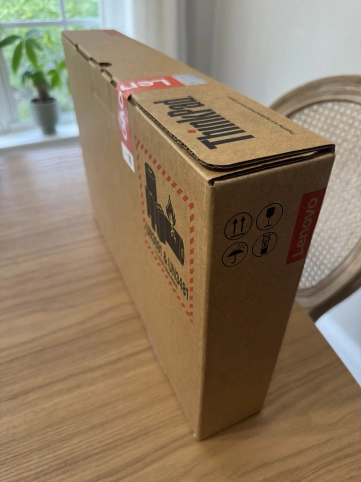 Lenovo ThinkPad L13 Yoga Gen 3 13.3" i5-1245U 16|1TB - NEW - Free Shipping! - Image 3 of 4