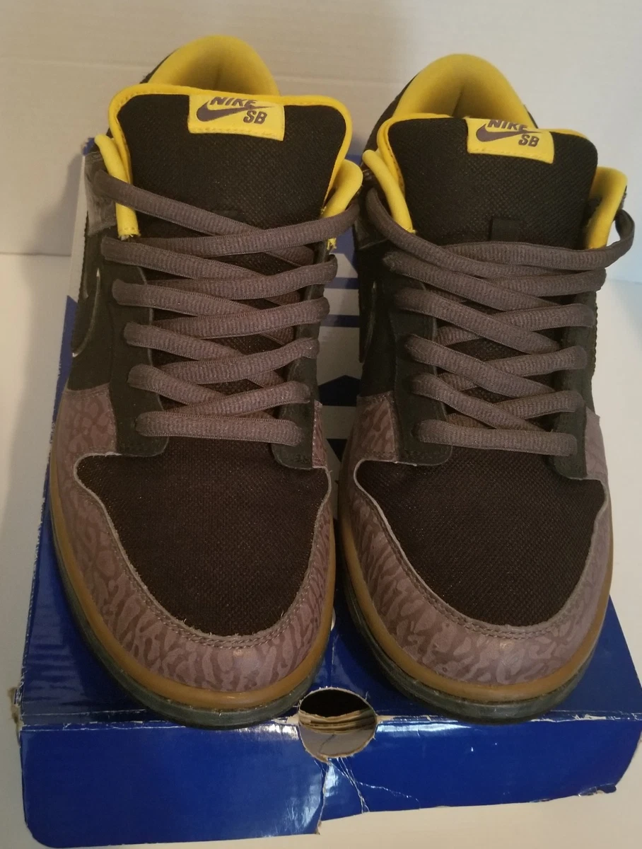 Nike Dunk Premium SB Low Yellow Curb for Sale | Authenticity
