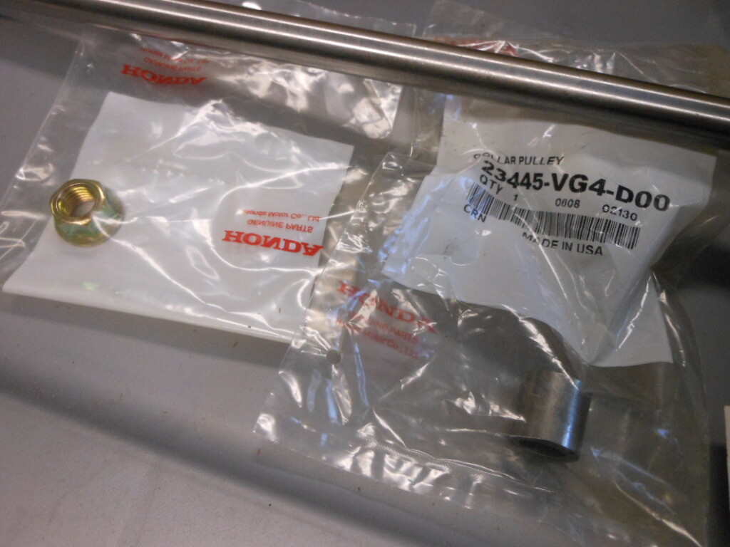 NOS Honda 3-Speed 3 Speed Transmission HRT216S3DA HRR216S3DA 06200-VG4-D00 #2 NOS Honda 3-Speed 3 Speed Transmission HRT216S3DA HRR216S3DA 06200-VG4-D00 #2