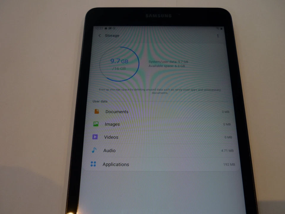 SAMSUNG GALAXY TAB A 2017 (SM-T380) BLACK 16GB 8" WIFI WITH SLIGHT FAULT ! - Image 4 of 4