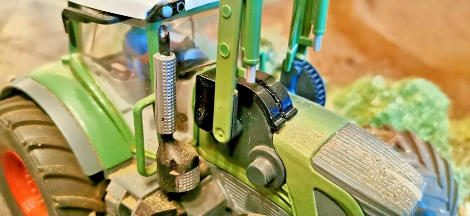 Getriebeschutz für Siku Control 32 Frontlader u.a. 6777 6778 6792 6793 6795 6796 - Bild 4 von 4