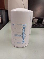 NEW GENUINE DONALDSON FUEL FILTER (PN P550218...