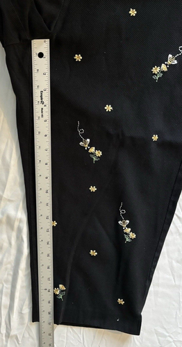 Alfred Dunner Crop Pants Womens Size 12 Black Embroidered Bumble Bee Floral - 第 8/9 張圖片