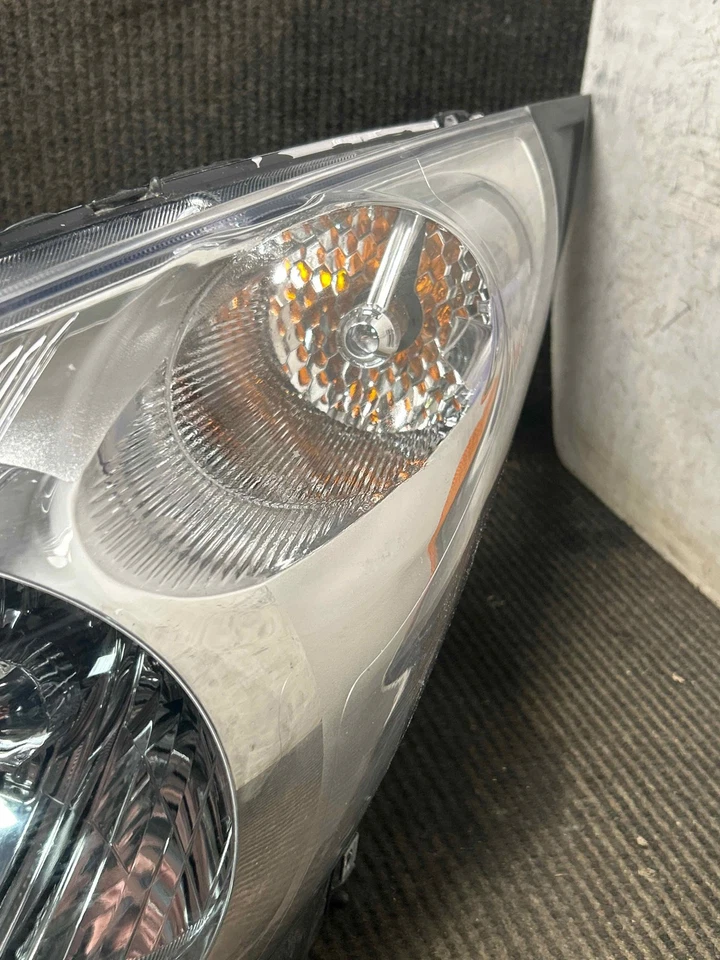 Fits 2013-2016 Chevy Spark Left Headlight OEM:95281468 Foto 3 de 4