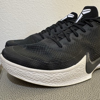 Nike Kobe Mamba Focus Black Basketball Shoes Sneakers Men's Sz 14