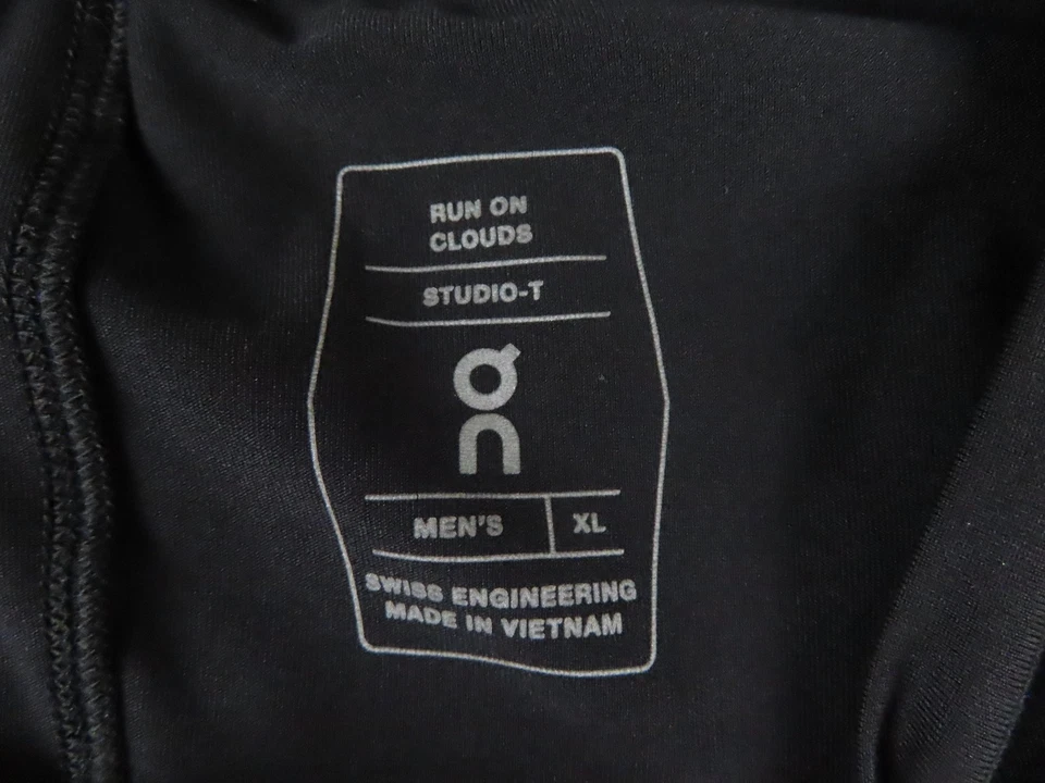 Camisa On Cloud Para Hombre XL Negra Rendimiento Running Studio T Ligera Atlética Foto 3 de 4