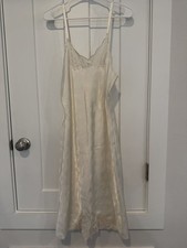 Vintage 60s-70s Barbizon Slip Nightgown Size Medium Lace Trim Cream Color